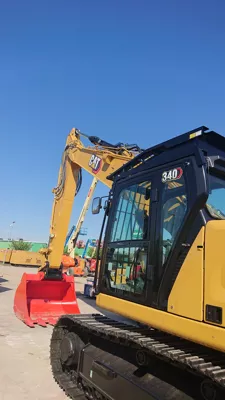 467492