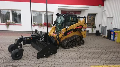 468132