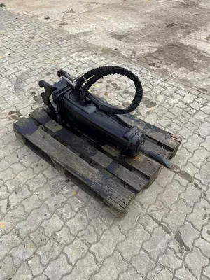 76248