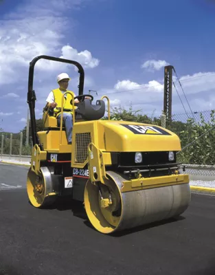 Cat CB-224E