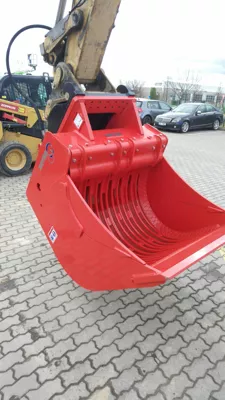 467582