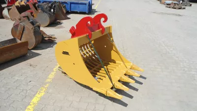 467710