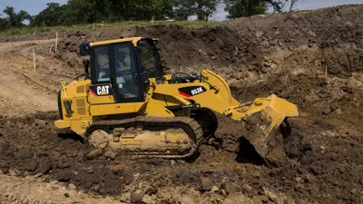 467972