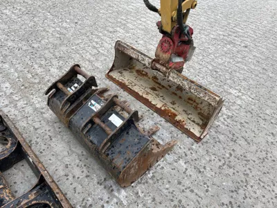 79158
