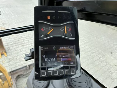 113310