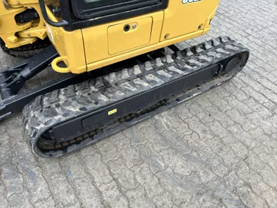 75726