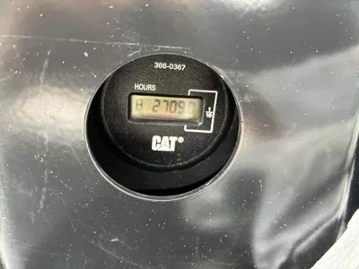 114372