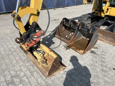 84779