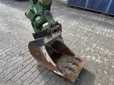 76394