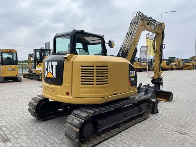 89662