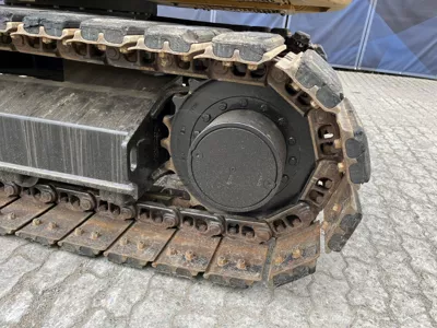 89662