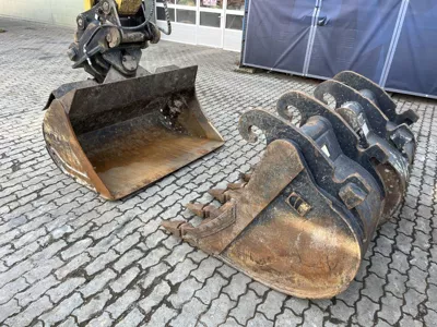 76375