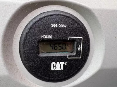 113582