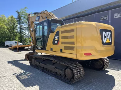 86643