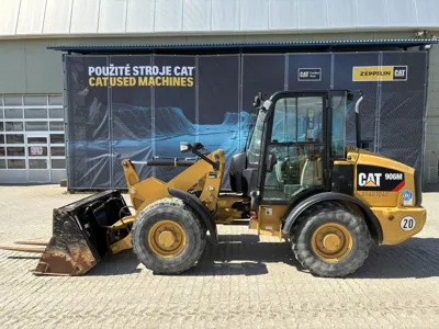 Cat 906M