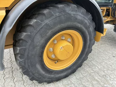 118935