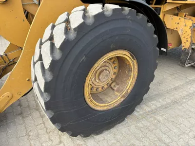111023