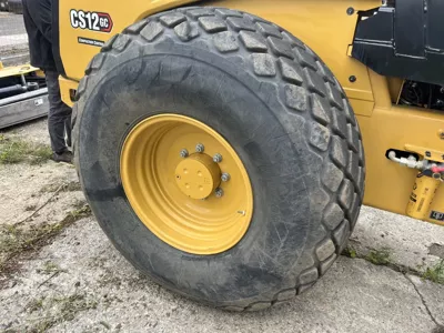 86551
