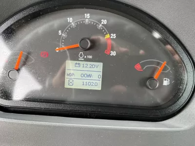 86551