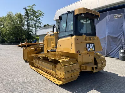 81027