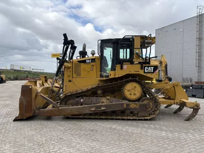 Cat D6T XL