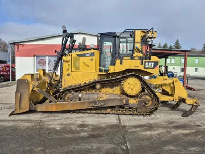 Cat D6T XL