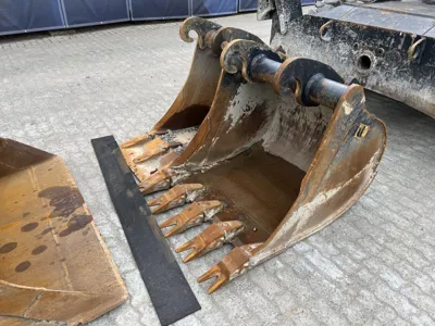 76287