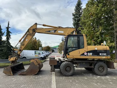 Cat M316C