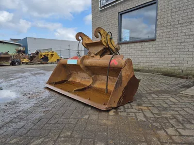 76322