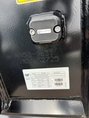 89632